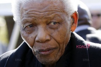 Afrique du sud: Nelson Mandela toujours dans un état critique