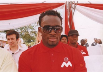Ghana : Â‘Â‘ExiléÂ’Â’, Michael Essien rejette les critiques antipatriotiques 