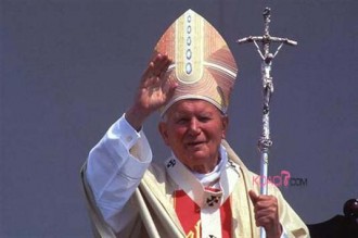 Religion : Jean-Paul II élevé au rang de saint par le Vatican