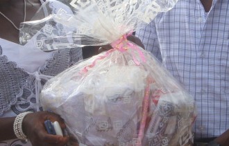  Ghana :  Un ex député fustige la Â‘Â‘vente des femmesÂ’Â’ lors des  mariages traditionnels 