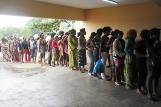 Gabon : Trente-deux prostituées interpellées à  Libreville