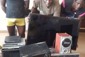 Gabon : Trois présumés cambrioleurs arrêtés à  Oyem