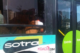 Côte dÂ’Ivoire : 3ème jour de grève des taxis, les ivoiriens s'adaptent et prennent les bus