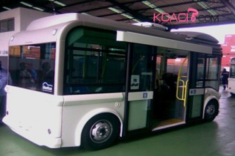 Côte dÂ’Ivoire : Le Groupe Bolloré offre des Bus électriques aux étudiants 
