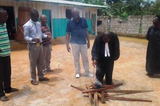Gabon : Une poupée et un hibou mystiques découverts dans une maison à  Oyem