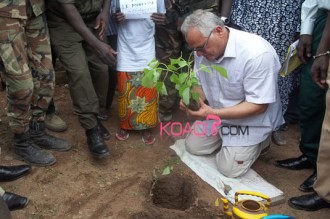 Sénégal: Un ministre accusé du détournement de 275 millions monte au créneau