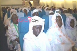 Hadj 2013 : Les premiers pèlerins ont quitté Abidjan