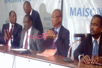 Guinée :  LÂ’opposition se retire du comptage des voix qualifié de ''cinéma''