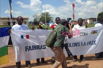Centrafrique : Paris propose son aide et pose ses conditions