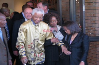Afrique du sud : Plusieurs membres de la famille de Mandela au chevet de Madiba