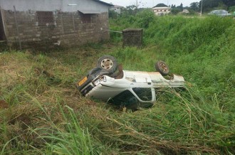 Gabon : Un homme vole un véhicule et fait un accident en tentant de fuir