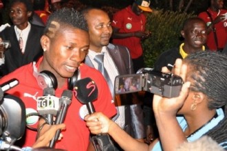 Football : Asamoah Gyan nÂ’est pas prêt à  quitter les Emirats 