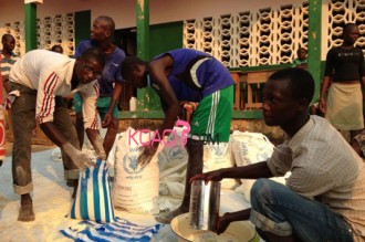 Centrafrique : Plusieurs camions de nourriture bloqués à  la frontière, un pont aérien organisé