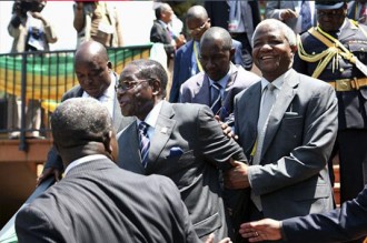Zimbabwe : Mugabe absent pour raisons médicales le jour de son 90e anniversaire