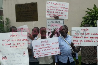 Côte d' Ivoire : Des agents du CNPRA en grève de la faim devant leur siège revendiquant le paiement de huit mois de salaires