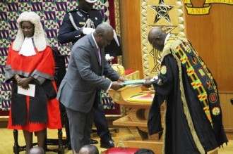 Ghana : LÂ’embargo sur le mot « tweaa » violé au parlement