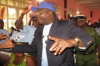 Vérité sur les violences politiques : La réplique de Agbéyomé au Prof. Gnininvi