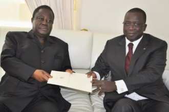 COTE D'IVOIRE : Bédié vole au secours d'Ahoussou pour son maintien à  la primature