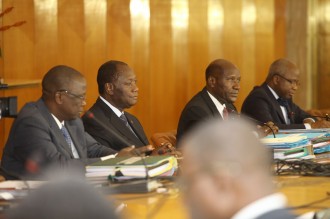 TRIBUNE COTE D'IVOIRE: En attendant le remaniement