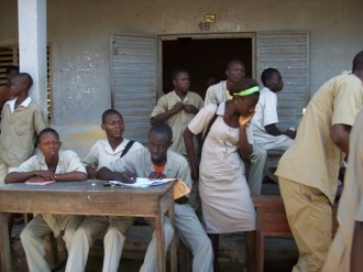 BÉNIN : Pour nÂ’avoir pas fini de payer la scolarité : Un candidat au Bac poursuivi 