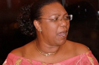 GHANA: La pression populaire chasse la ministre de lÂ’Education du  gouvernement