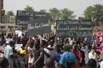 BURKINA: L'Opposition demande le départ de Compaoré