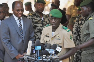 MALI :  Le Capitaine Sanogo obtient le statut d'ancien chef d'Etat