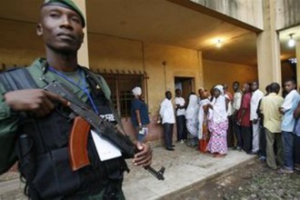 GUINEE : Louncény Camara, l'homme à  dézinguer avant les législatives