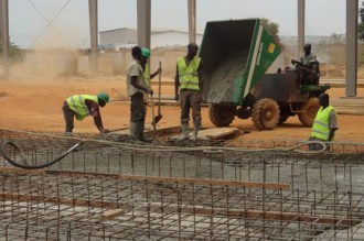 TRIBUNE GABON: Taux de croissance 2012, qui dit vrai?