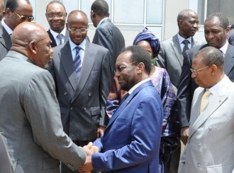 MALI - CEDEAO: Cacophonie au sommet, le CNRDRE pousse Dioncounda vers la sortie