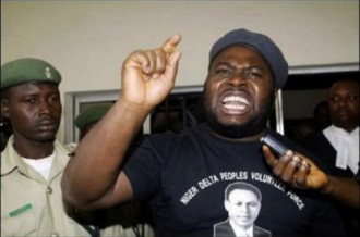 Nigeria : Visé par une arrestation, Dokubo-Asari menace de faire exploser le pays