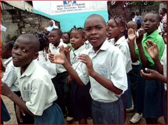 TRIBUNE GABON: Le système éducatif gabonais otage de lÂ’autocratie politique du parti au pouvoir.