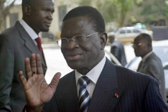 COTE D'IVOIRE: CNRD, Fologo là¢che le doyen Dadié