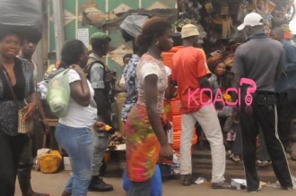 COTE D'IVOIRE:  FRCI, Douaniers accusés de racket par les commerçants