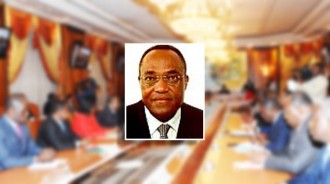 TRIBUNE GABON: Fidèle Mengué M'Engoua dit «NON» à  Ali Bongo qui nomme des ministres sans les consulter? 