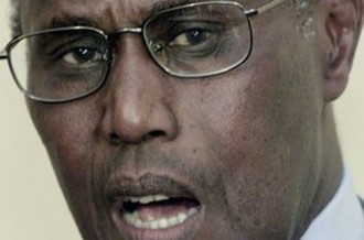 KENYA : Le ministre de la sécurité interieure George Saitoti trouve la mort dans un accident d'hélicoptère