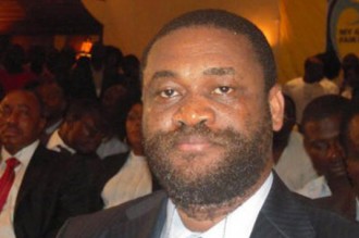 TOGO : Au coeur dÂ’une gestion financière à  la « décaler-couper »