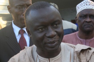 Idrissa Seck à  Touba: « Je souhaite à  Wade la sagesse de Mandela et non la cécité de Ben Ali »