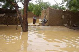Inondations au Mali: Le gouvernement aide et met en garde