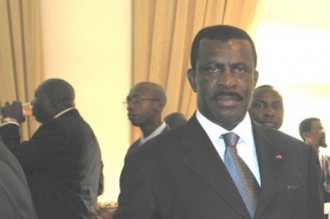CAMEROUN : L'ancien Premier ministre aux arrêts