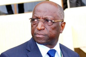 Football : Exclusion dÂ’Anouma de la présidence de la CAF, ''cÂ’est scandaleux'', selon Antoine Bell 