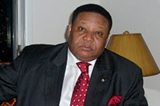 GABON: CAN 2012: Le gouvernement destitue Jules Marius Ogouébandja du Cocan 