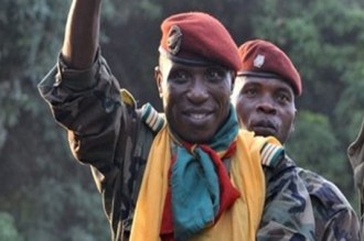 Kadhafi à  Conakry : Opération de charme envers Dadis ?