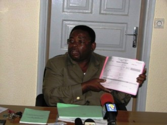 TRIBUNE GABON : Ondo Edou : La plume, ma seule arme ! 