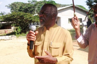 TRIBUNE GABON : Professeur Pierre André Kombila : France-Afrique, le changement est il possible ?