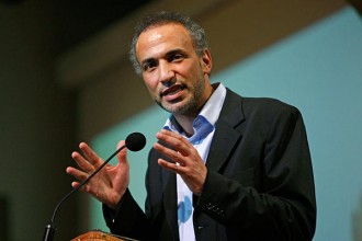  Nuit du destin: Tariq Ramadan tente de faire recette à  Abidjan