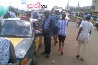 GUINEE: Arnaque quotidienne dans les rues de Conakry