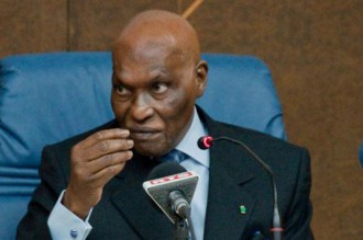 BIENS MAL ACQUIS - Wade met à  contribution les maires français