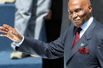 SENEGAL: Abdoulaye Wade fait ses adieux mais protège toujours son fils Karim!