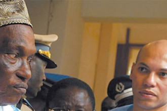 INCROYABLE: Délestages: Abdoulaye Wade inquiet et menace son fils Karim!